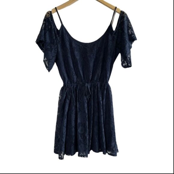 Hollister navy lace dress - cold shoulder- elasticized waist - size M - Picture 1 of 4